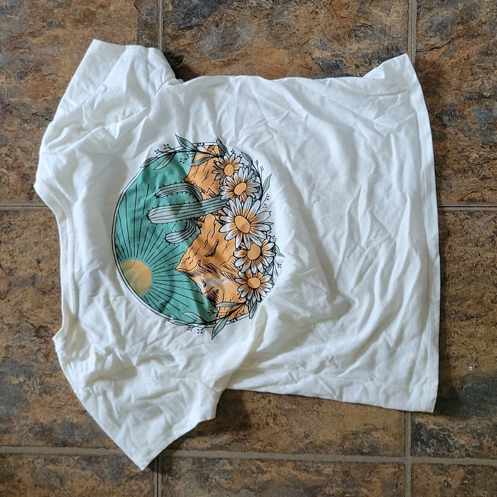 Tillys tee - Picture 2 of 4